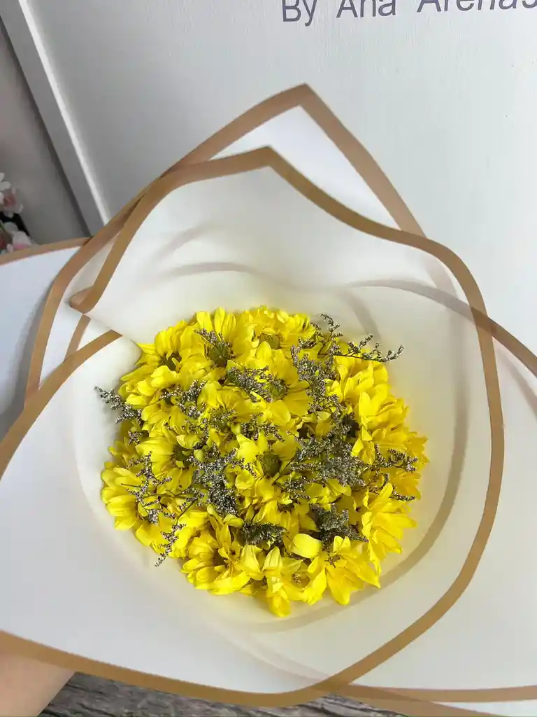 Ramo De Margaritas Amarillas