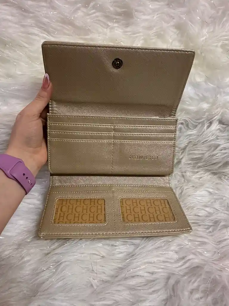 Billetera Mujer Grande Color Dorado Mujer Con Textura- Ancho 20cm X Largo 11cm Monedero