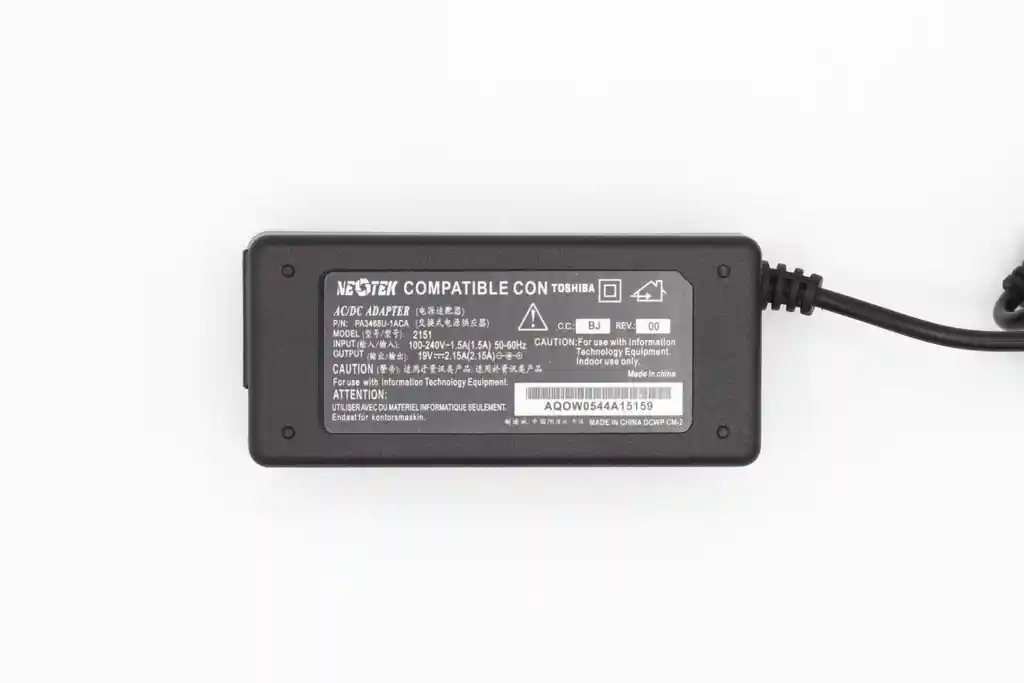 Cargador Toshiba Mini 19v 2.15a-30w Homologado 5.5*2.5mm