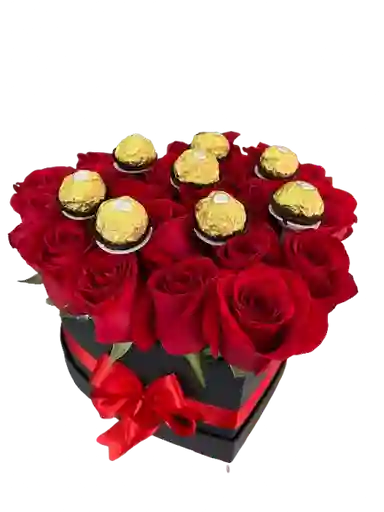 Flores Rosas Y Ferrero Caja Corazón