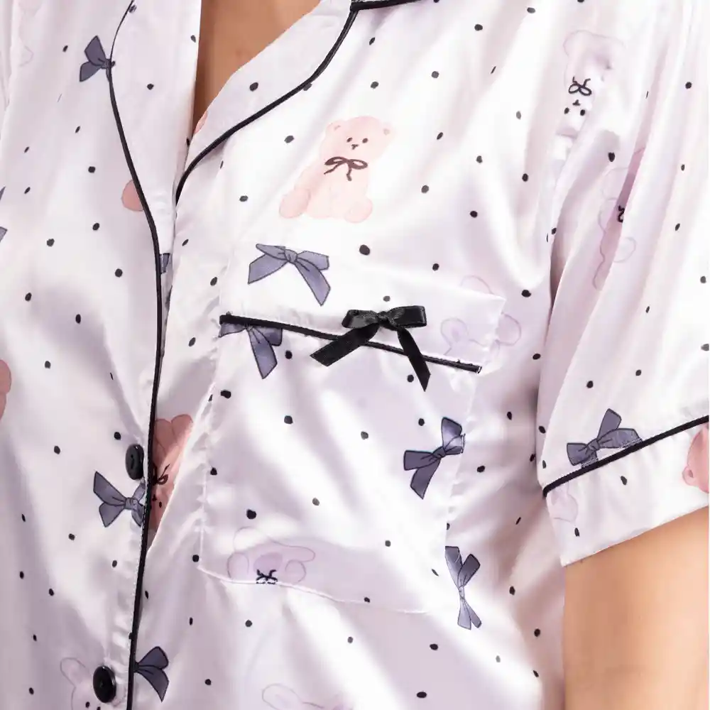 Pijama Tres Pieza Satinada De Oso, Talla M