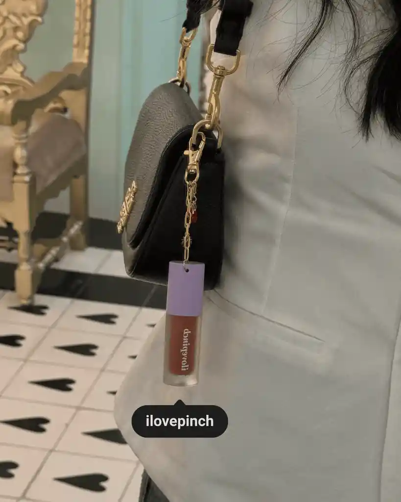 Il Glassato Llaverini Kit - Tono Amore (glassato Lipgloil + Llavero Ilp)