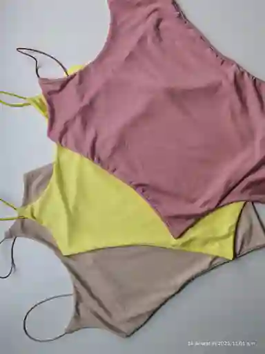 Body Tiras