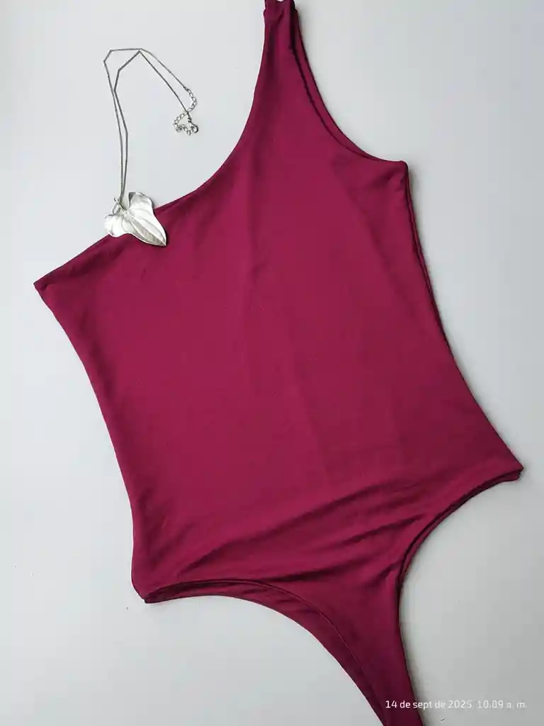 Body Asimetrico
