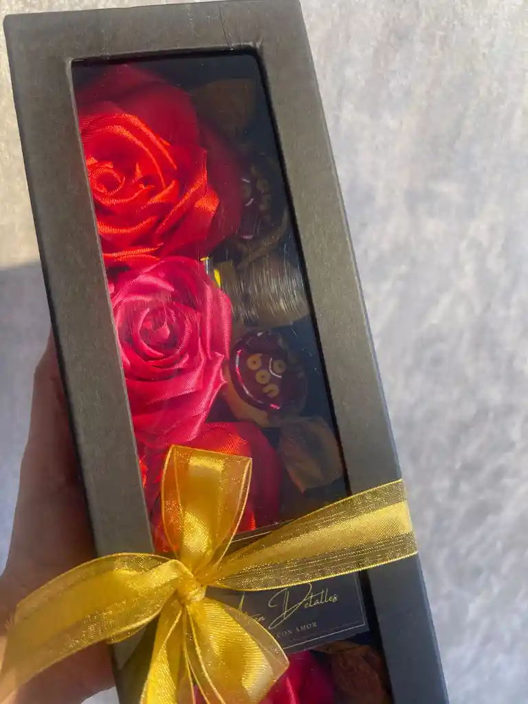 Rosas Con Chocolates