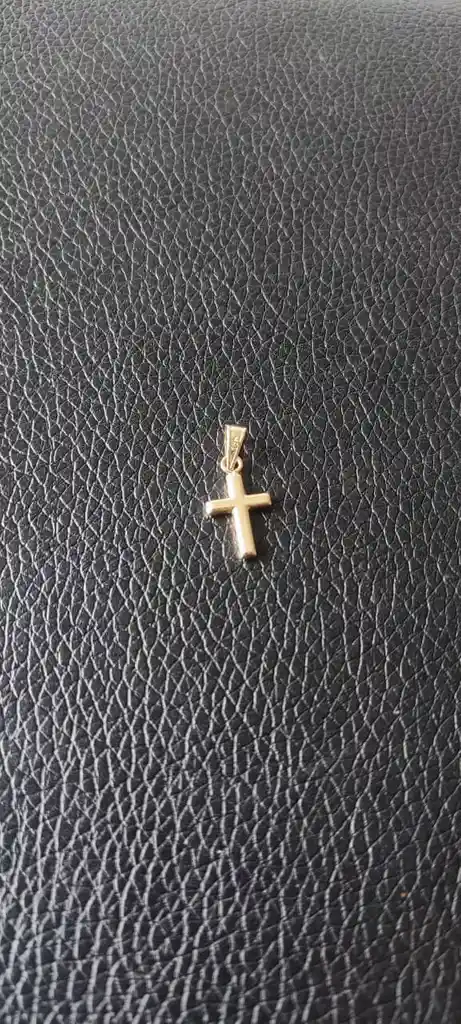 Dije Cruz Oro 18 K Peso 0.3gramos