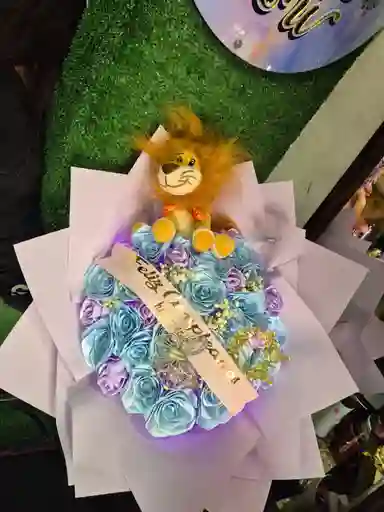 Buchon De Rosas Eternas Con Peluche