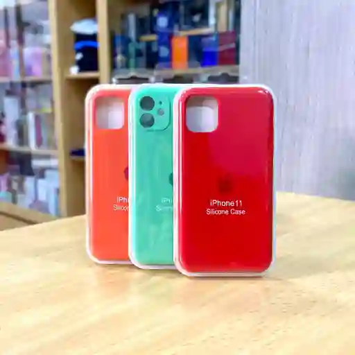Silicon Iphone 11 Case Color Aleatorio