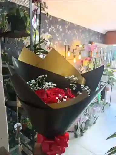 Bouquet O Ramo De Rosas X 12