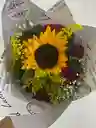 Ramo De Girasol Con Rosas
