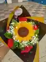 Ramo De Girasol Con Rosas