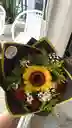 Ramo De Girasol Con Rosas