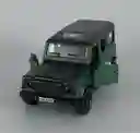 Vehículo Land Rover Defender Escala 1:32 Color Verde Militar