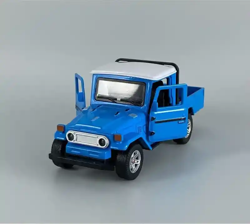 Vehículo Toyota Land Cruiser Escala 1:32 Color Azul