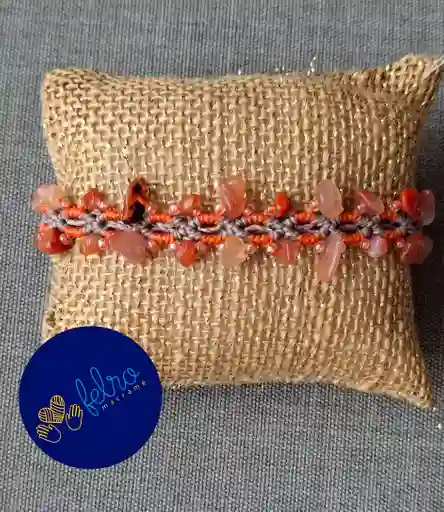 Pulsera Tejida En Micro Macramé Con Piedra Del Sol