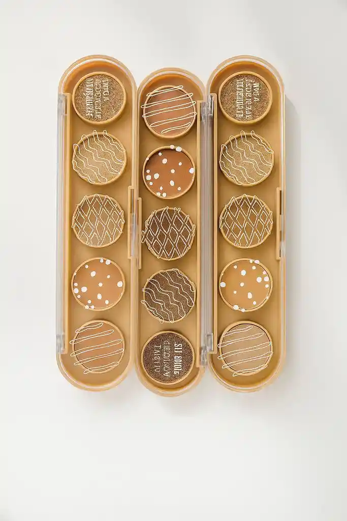 Paleta De Sombras Para Ojos S.f.r Color Eyeshadow Cinco Tonos Maquillaje De Rostro Y Cara