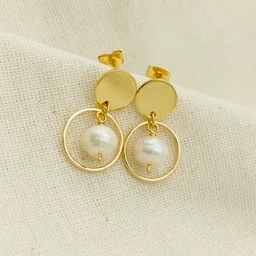 Aretes Dorados Con Perlas