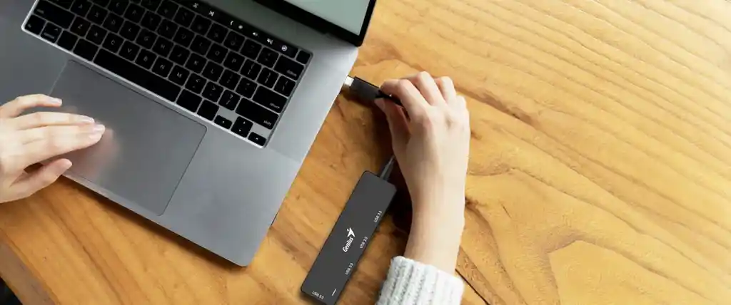 Hub Tipo C Usb-c A Usb De 4 Puertos Genius Uh-400