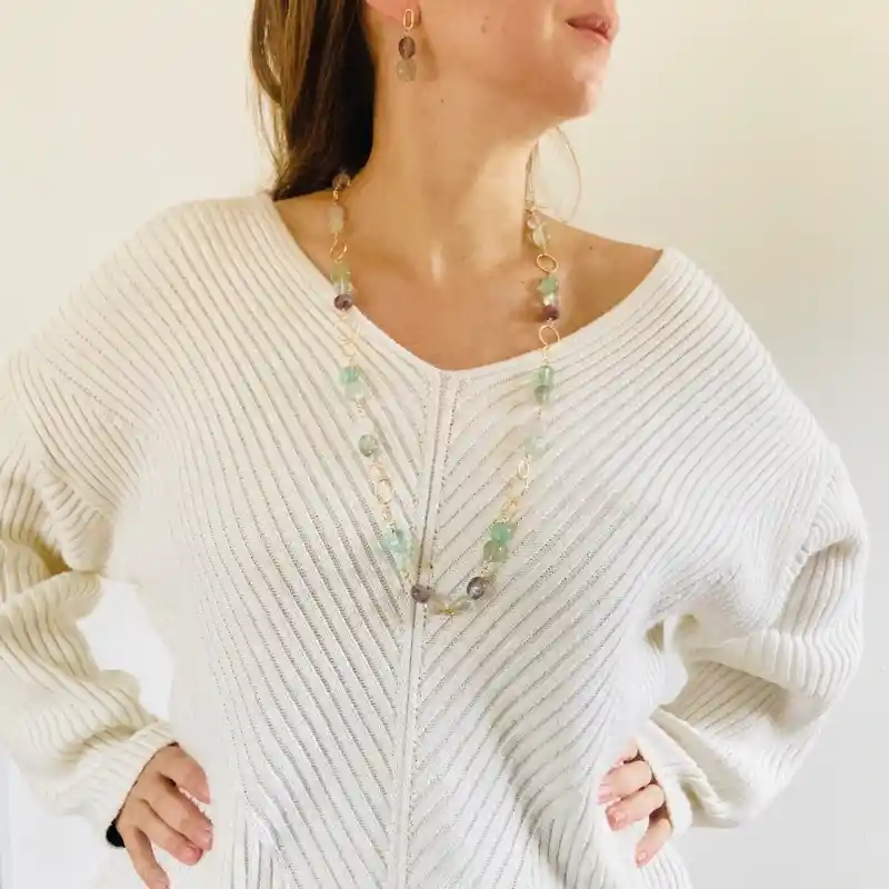 Collar Largo Dorado Con Piedras Fluorita