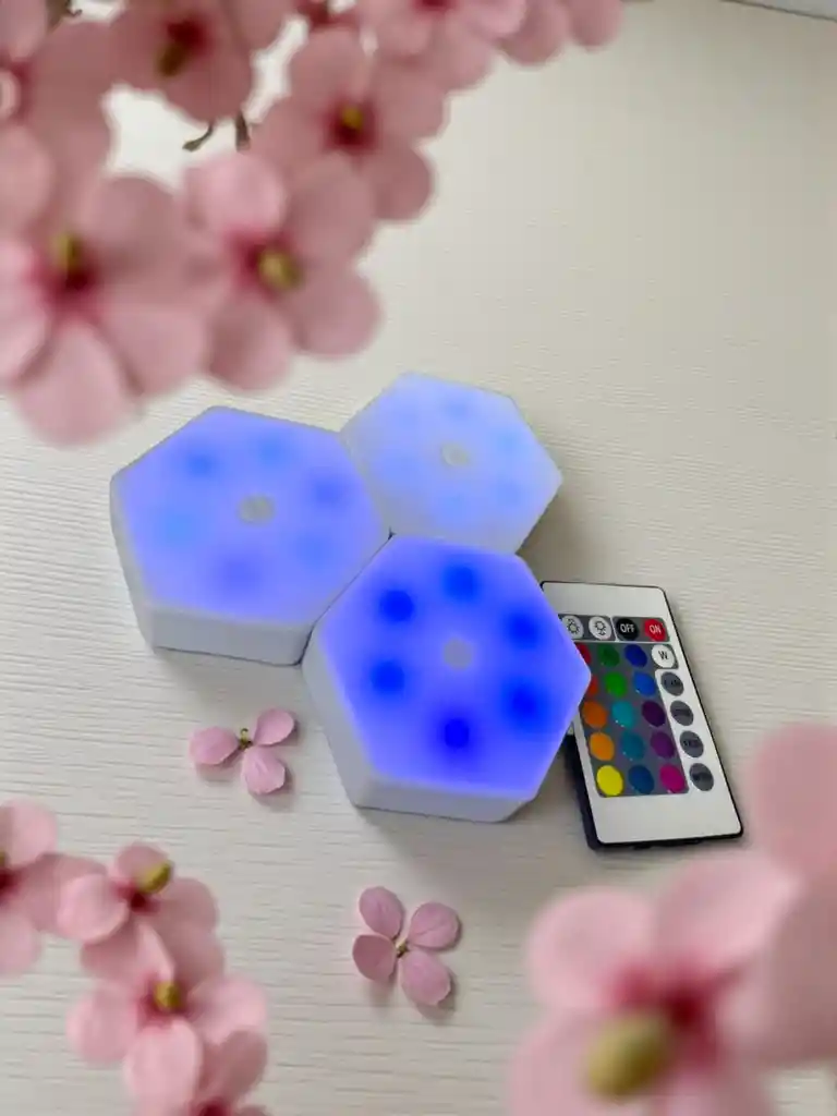 Set De 3 Luces Hexagonal Multicolor Con Control Remoto