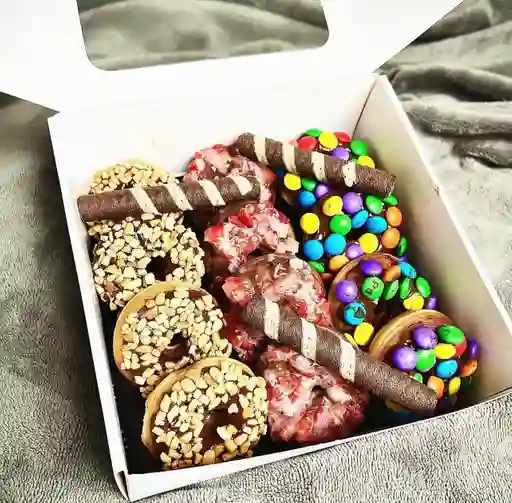 Combo De 12 Mini Donas Salsas Y Topinggs
