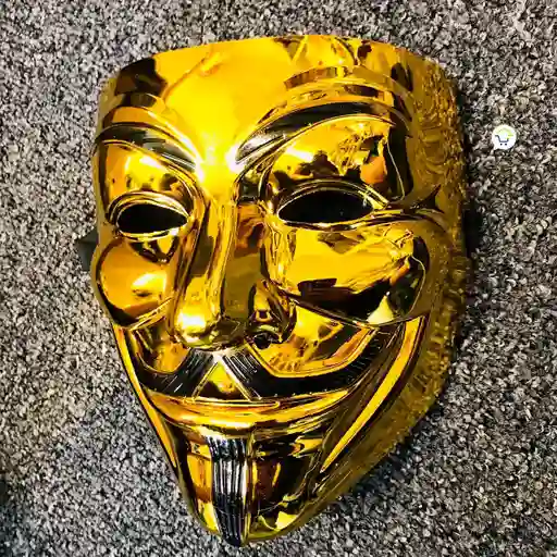 Mascara Anonymus Dorada Vengaza Hacker Vendetta Para Halloween