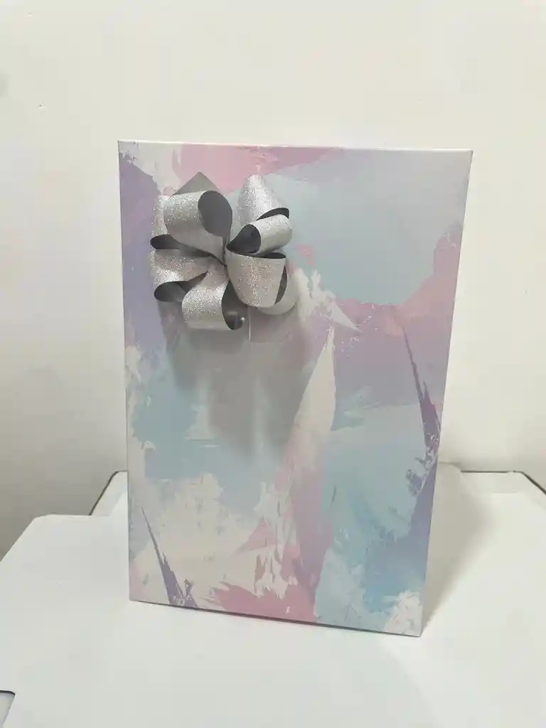 Caja Camisera Mediana Acuarela