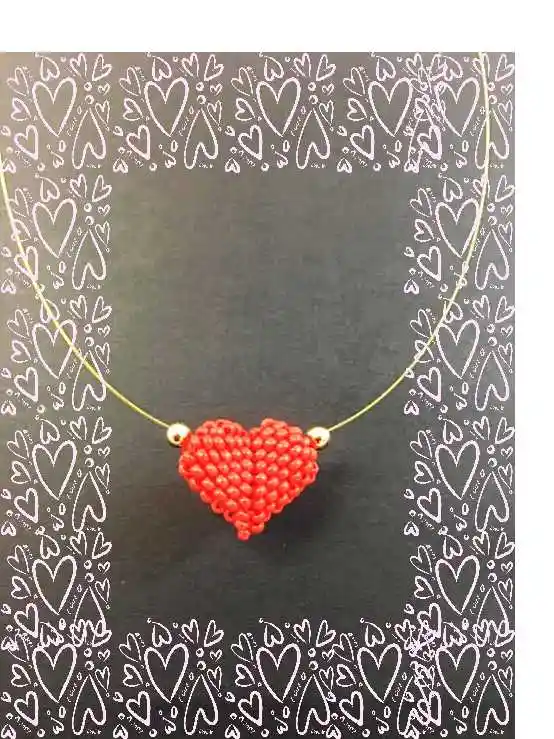 Ramo Girasoles, Collar De Corazón, En Caja De Regalo