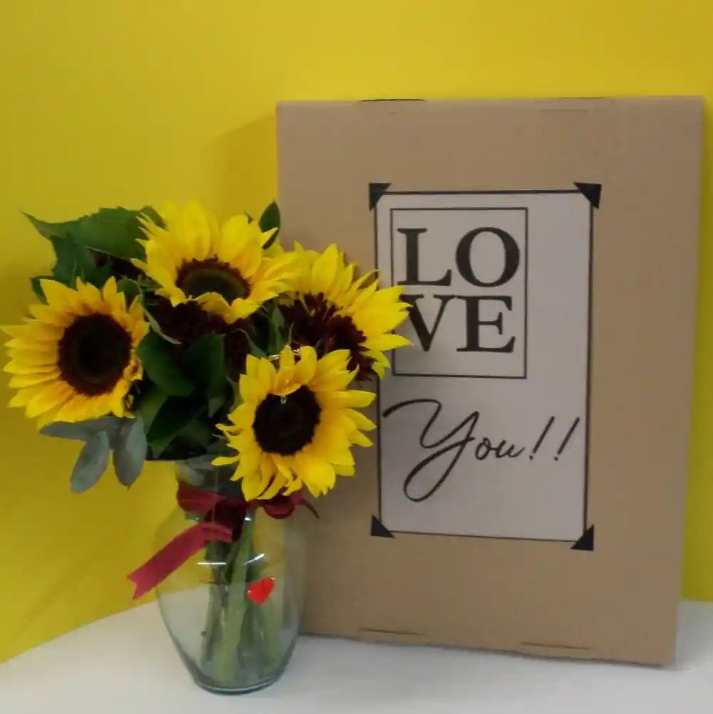 Ramo Girasoles, Collar De Corazón, En Caja De Regalo