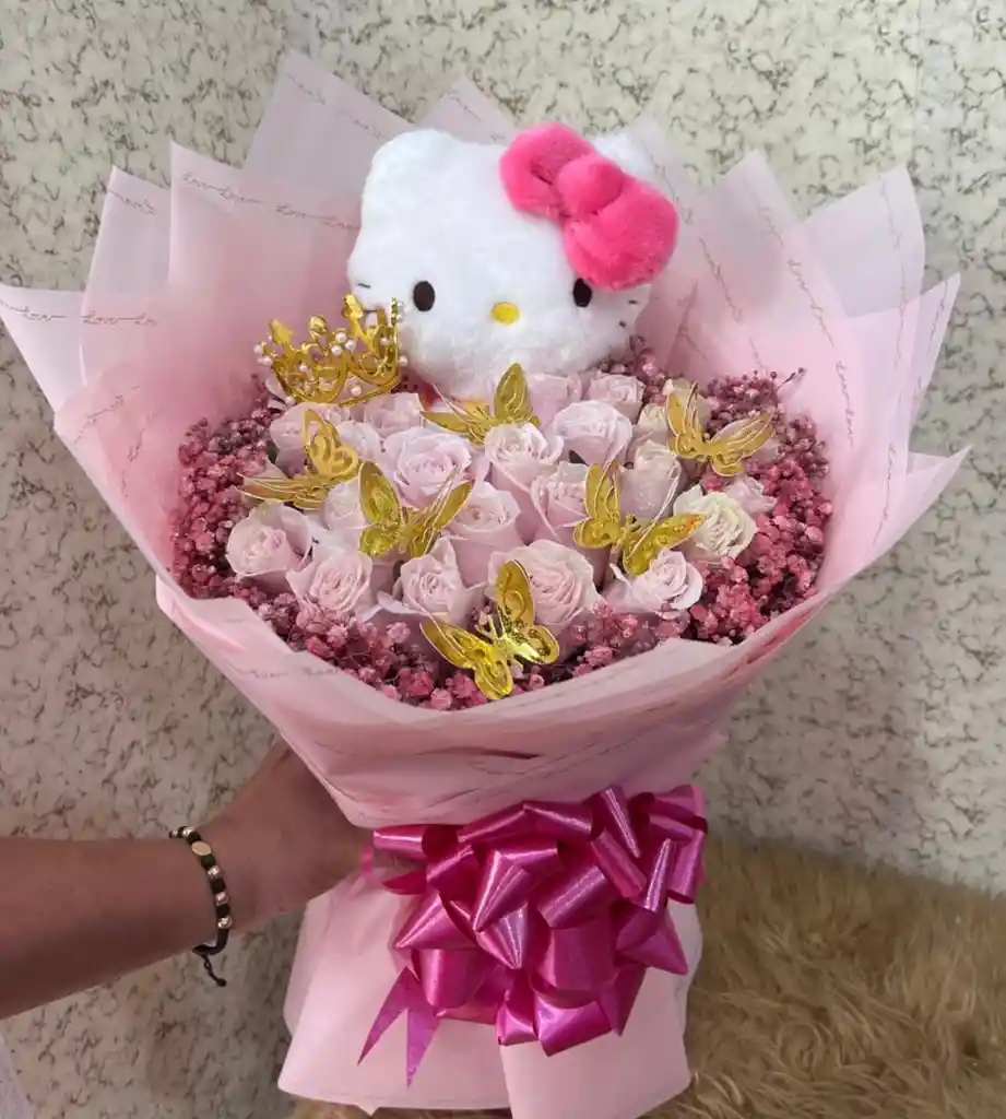 Ramo Hello Kitty Y Rosas Rosadas