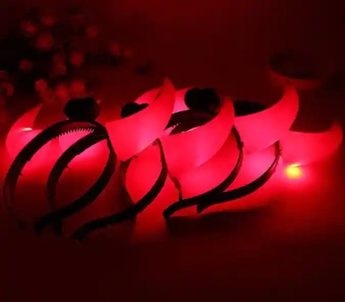 Diadema Cachos Diablo Rojo Con Luz