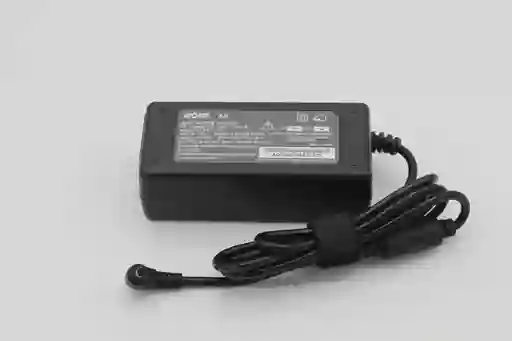 Cargador Asus 19v 1.75a 4.0*1.35mm