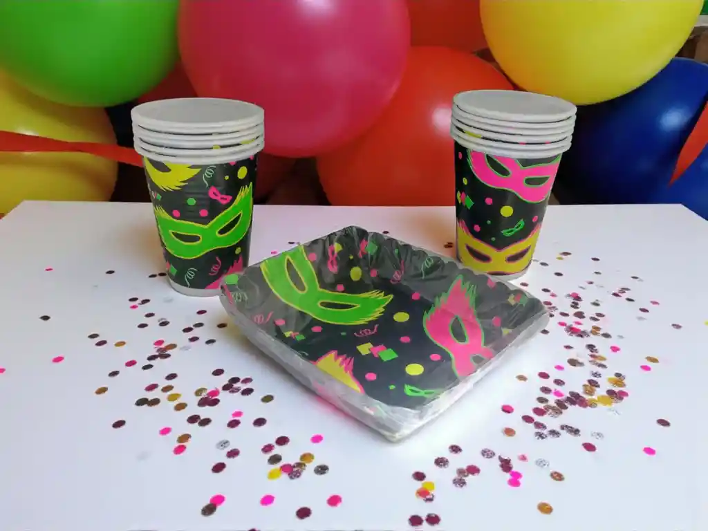 Set De 12 Vasos Y 12 Torteros Fiesta Neón Antifaz