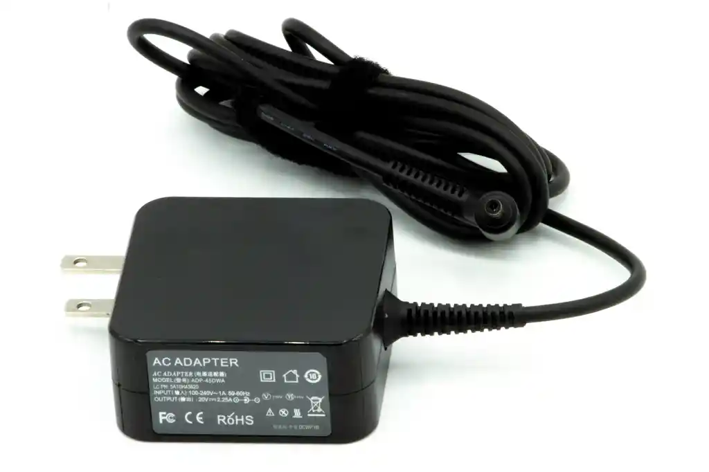 Cargador Lenovo 20v/2.25a Cuadrado 4.0*1.7mm