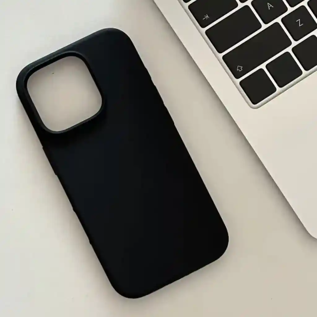 Estuche Silicona Iphone 12/ 12 Pro Negro