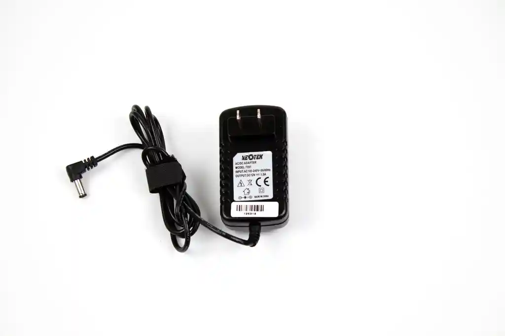 Cargador 12v/1.5a (5.5*2.5mm)