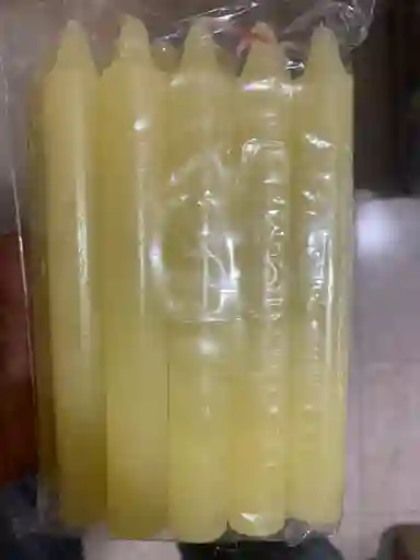 Velas Amarillas Medianas