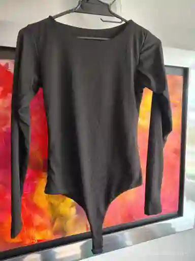 Body Manga Larga
