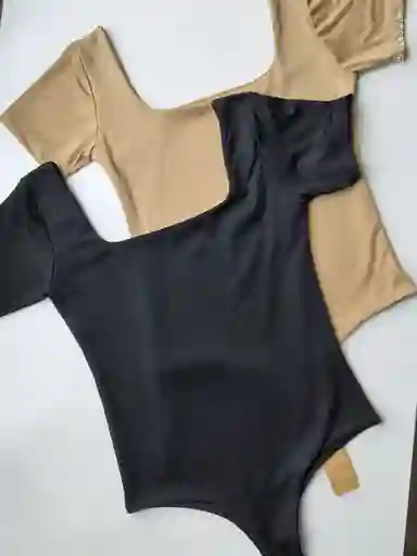 Body Manga Corta Escote