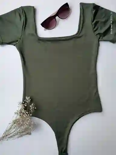 Body Manga Corta Escote