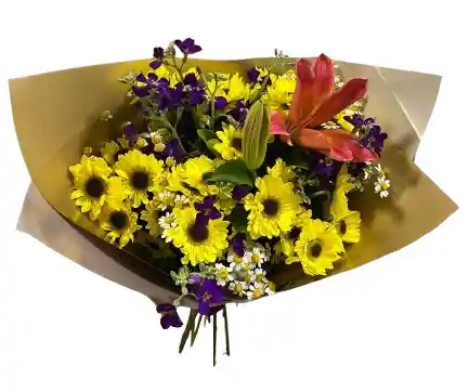 Ramo Colorido Con Lirio Y Margaritas