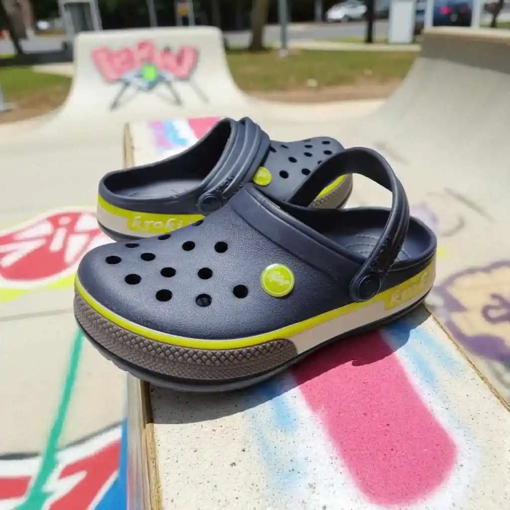 Zuecos Crocs Azul Talla 30