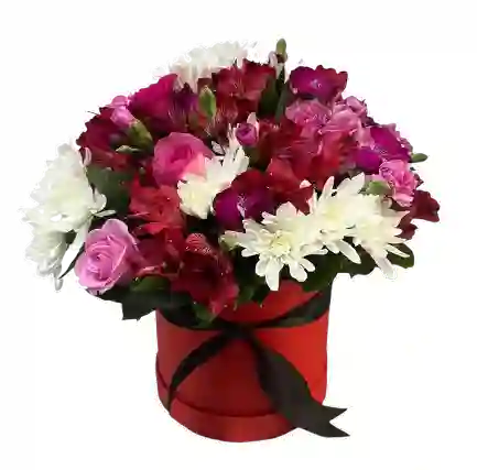 Caja Roja Con Rosas Y Alstroemerias