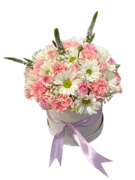 Caja Blanca Con Flores En Tonos Pastel