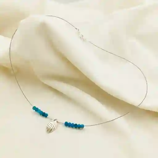 Collar Hojita De Plata Y Apatita