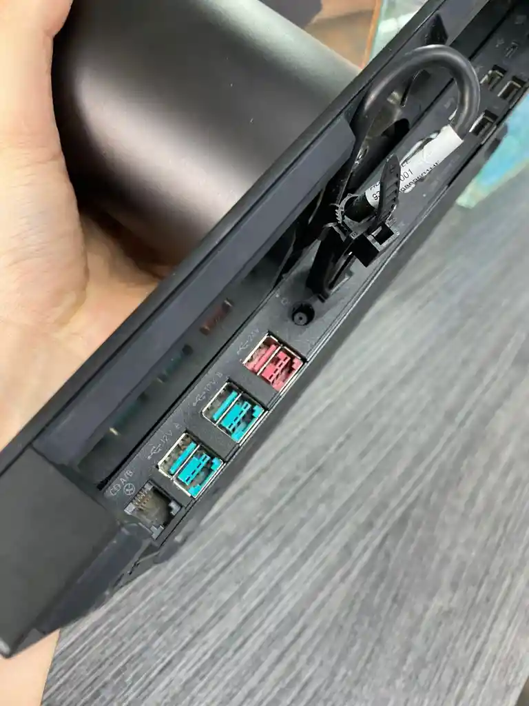 Todo En Uno Pos Táctil Hp / Core I3 + 8gb Ram + Ssd 128gb / Pantalla 15.6" (muy Buen Estado)