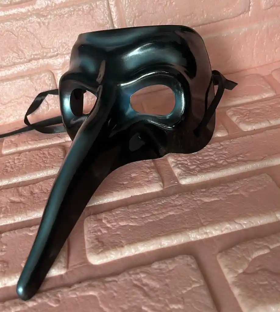 Mascara Pasta Peste Negra