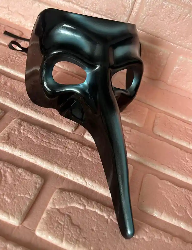 Mascara Pasta Peste Negra