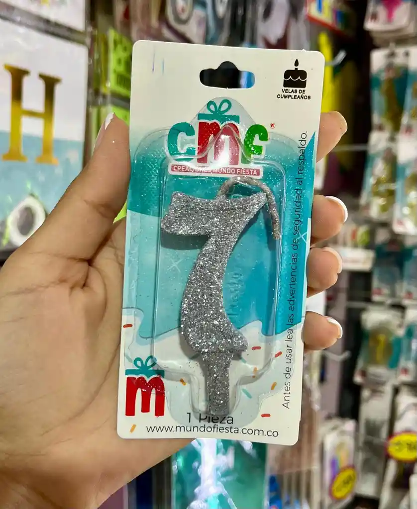 Vela # 7 Mirella Plata