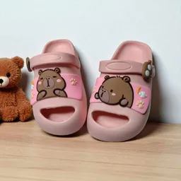 Chanclas Capibara Rosa Talla 25